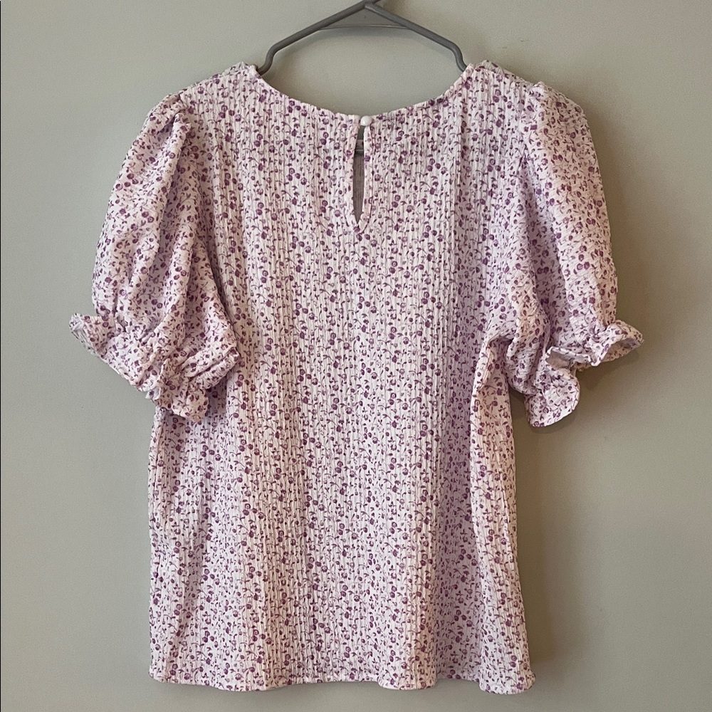 Elegant Floral Blouse with Puff Sleeves - Picture 7 of 7